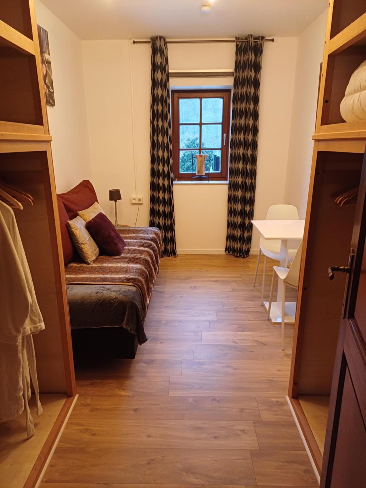 B&B Madoli Érezée 外观 照片