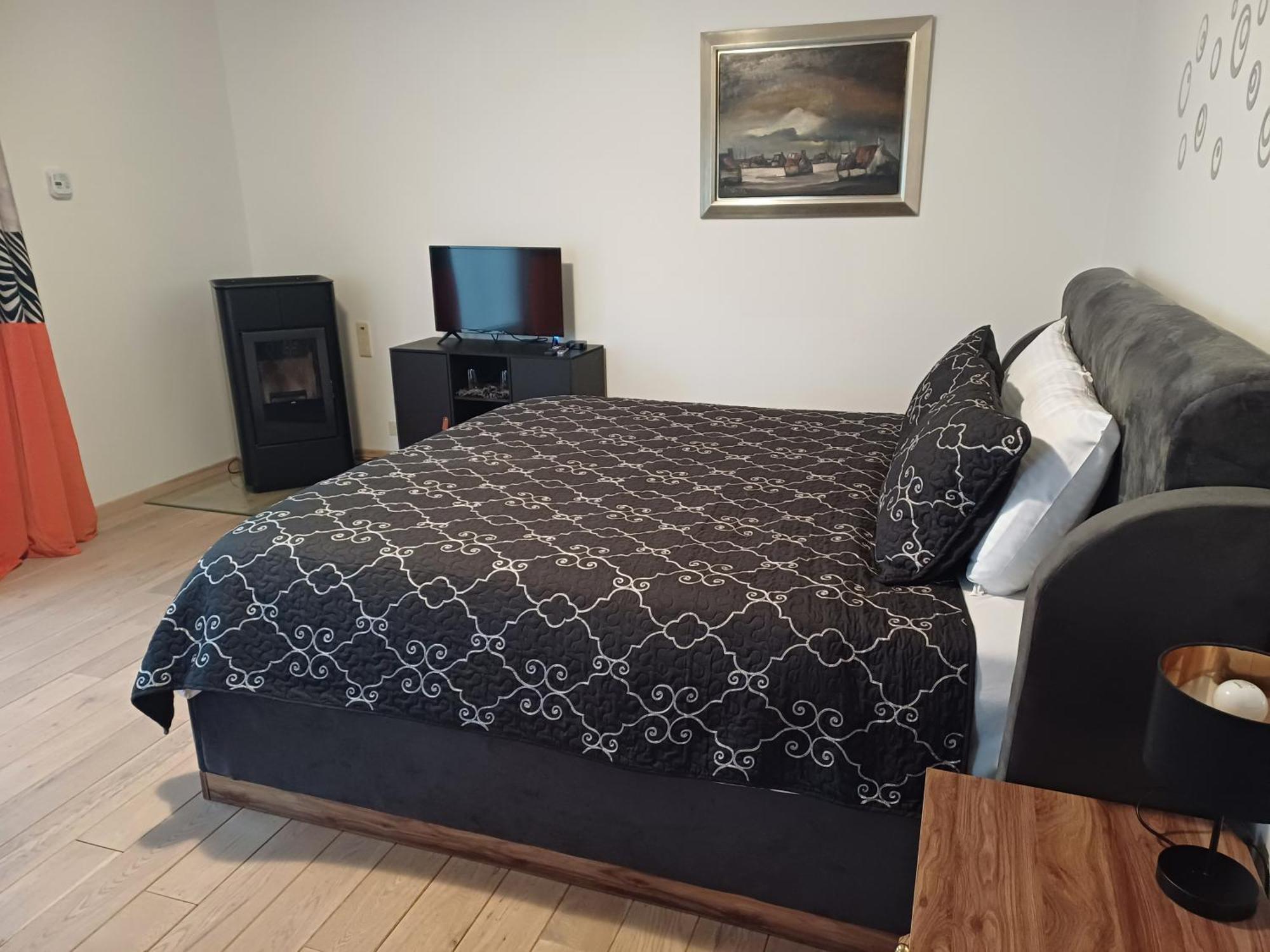 B&B Madoli Érezée 外观 照片