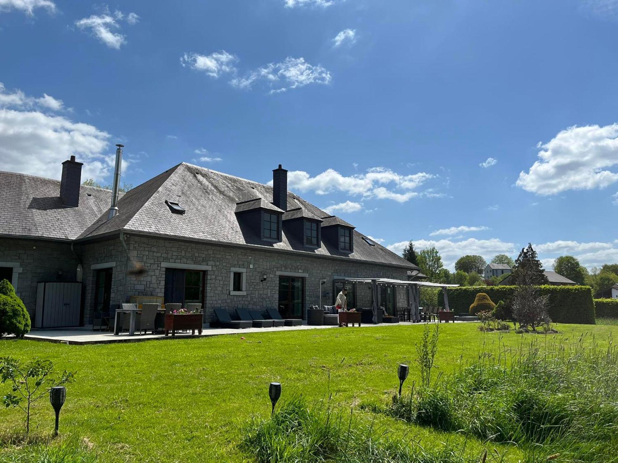 B&B Madoli Érezée 外观 照片