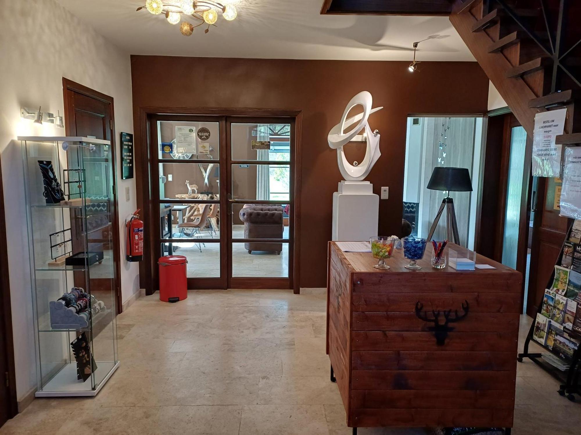 B&B Madoli Érezée 外观 照片