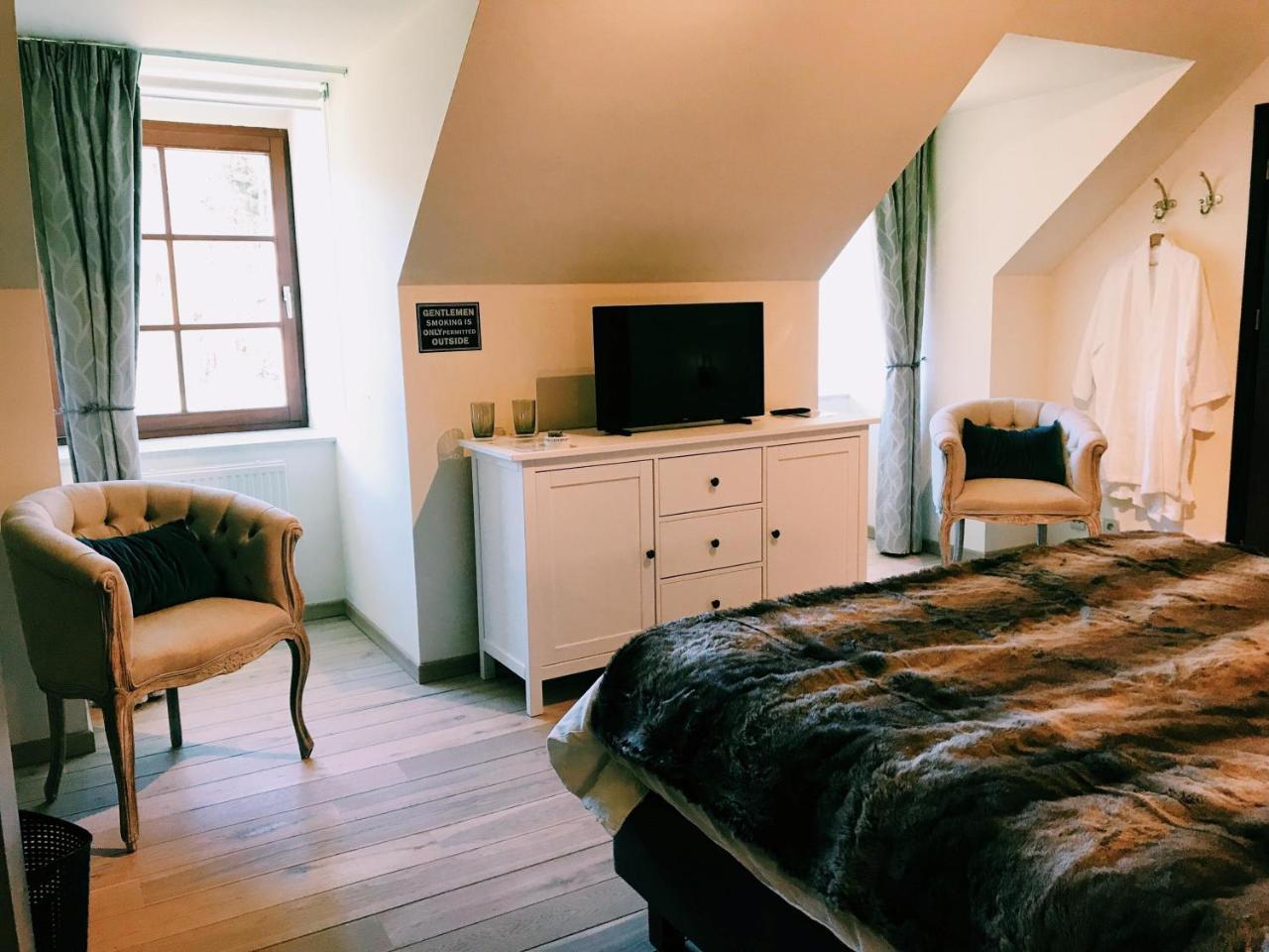 B&B Madoli Érezée 外观 照片
